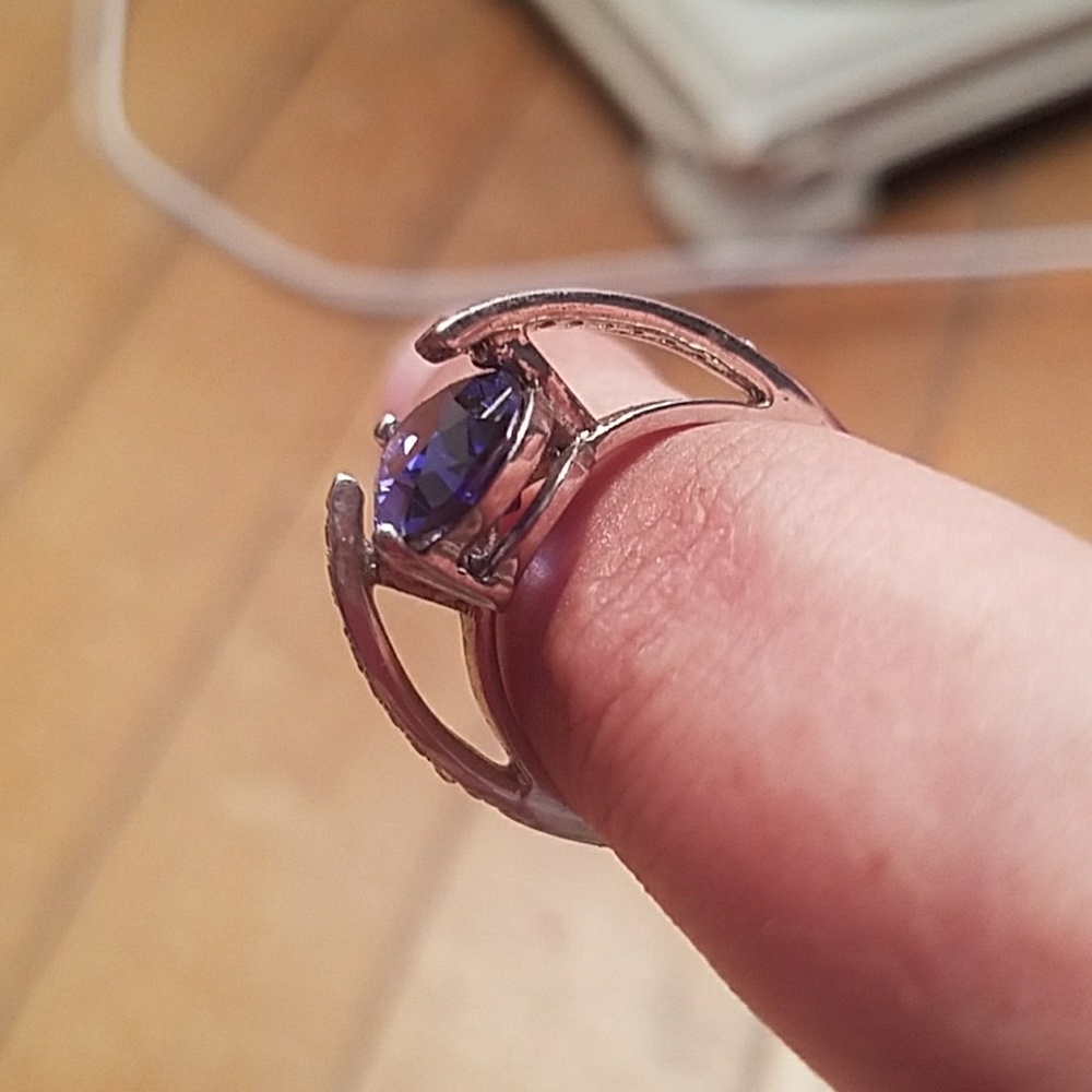⭐Amethyst ring⭐Never Worn⭐ - Picture 4 of 5